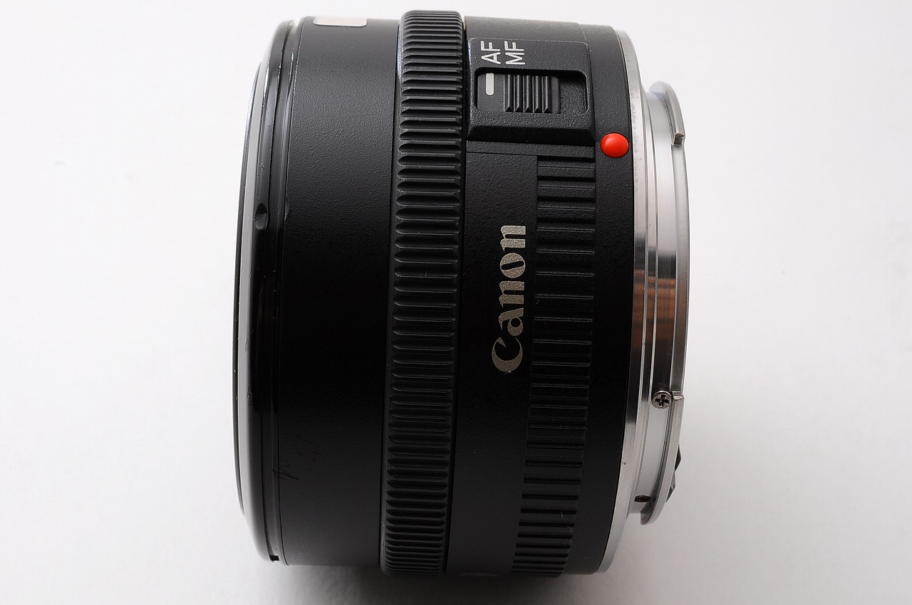 MINT] Canon EF 35mm f/2 Wide Angle AF MF Lens With hood From Japan